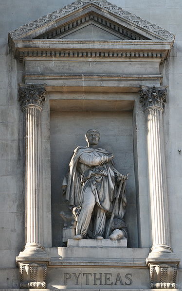 Статуя Піфея в Марселі