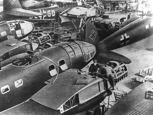 Масове виробництво бомбардувальників у Німеччині