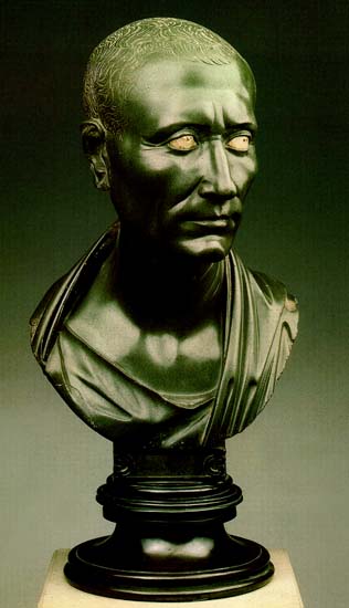 Цезарь. I в. до н.э. Зеленый базальт