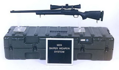 Снайперська гвинтівка. фото